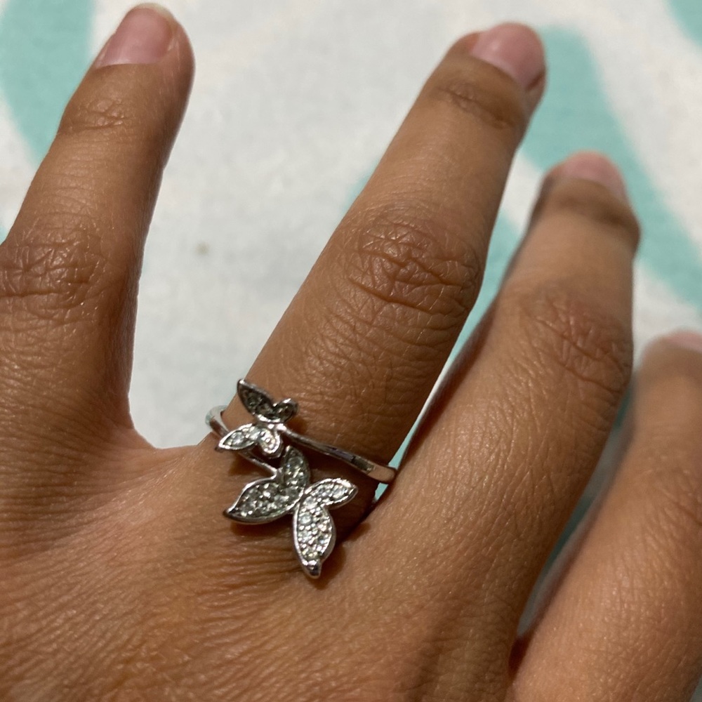 Butterflies ring adjustable